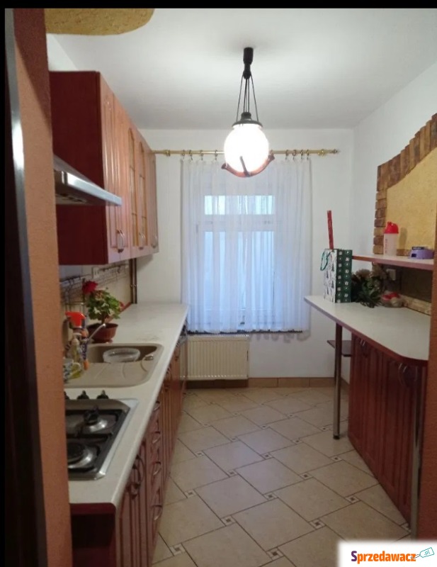 Mieszkanie  5 pokojowe Legnica,   100 m2, pierwsze piętro - Sprzedam