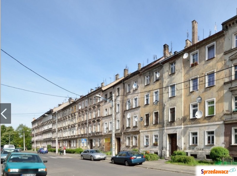 Mieszkanie  5 pokojowe Legnica,   100 m2, pierwsze piętro - Sprzedam
