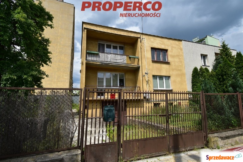 Sprzedam dom Kielce -  bliźniak,  pow.  210 m2,  działka:   495 m2