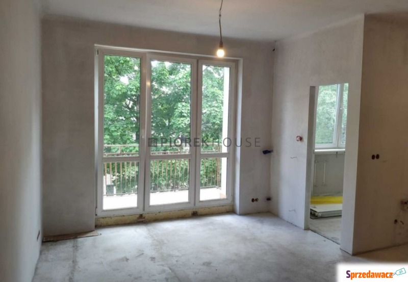 Mieszkanie trzypokojowe Warszawa - Bielany,   49 m2 - Sprzedam