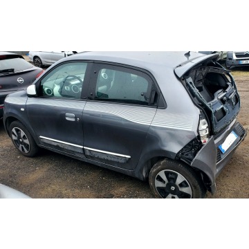 Renault Twingo  Hatchback 2016,  0.9 benzyna - Na sprzedaż za 9 999,00 zł - Pleszew - zdjęcie 4