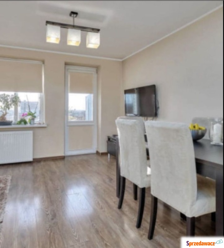 Mieszkanie trzypokojowe Legnica,   70 m2, 4 piętro - Sprzedam