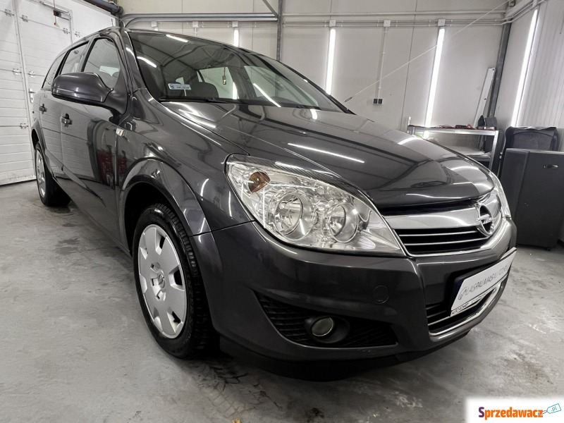 Opel Astra 2010,  1.7 diesel - Na sprzedaż za 13 900 zł - Gdów