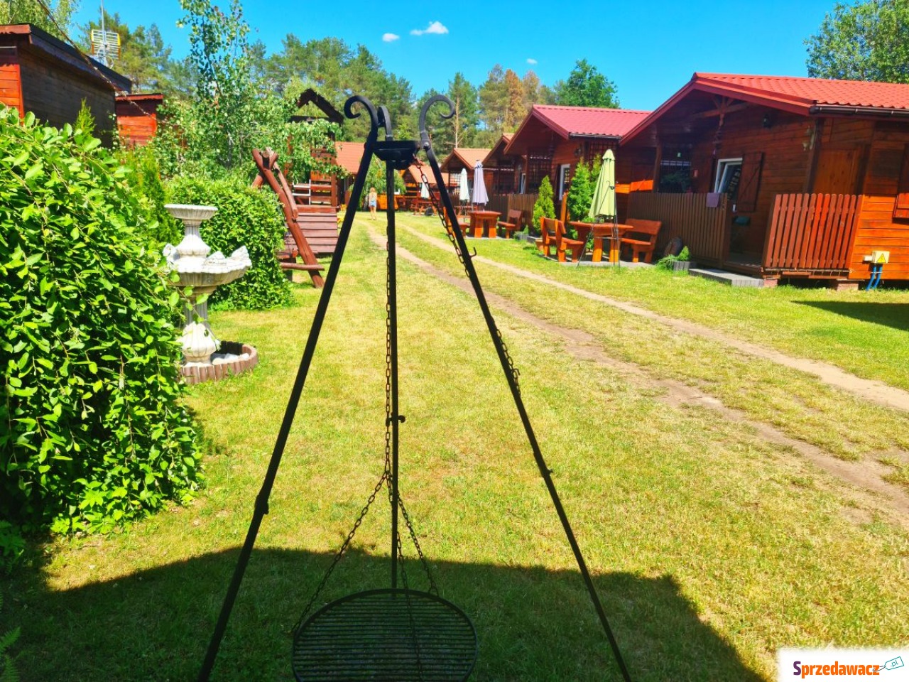 Domki letniskowe nad jeziorem w...