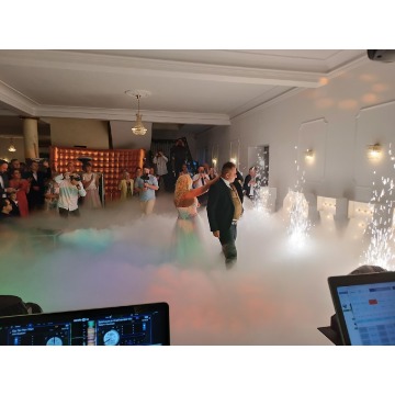Wytwornica dymu Pionowa Pistolet Co2 top gun... - Wypożyczalnie - Kraków - zdjęcie 9