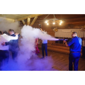 Wytwornica dymu Pionowa Pistolet Co2 top gun... - Wypożyczalnie - Kraków - zdjęcie 12
