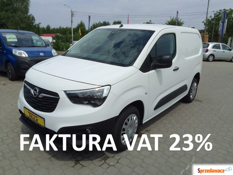 Opel Combo 2019,  1.5 diesel - Na sprzedaż za 67 987 zł - Łódź