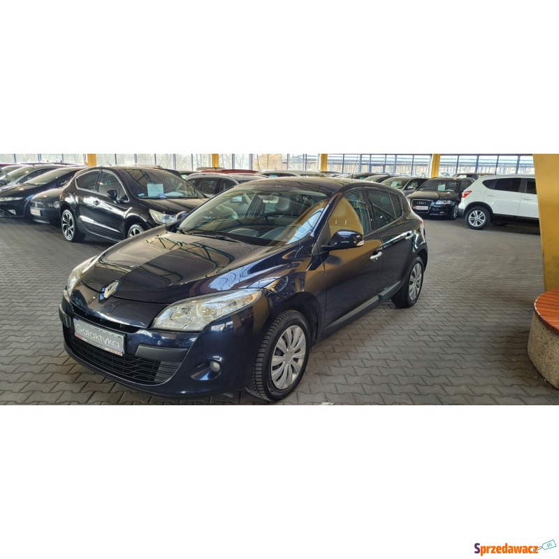 Renault Megane  Hatchback 2010,  1.6 benzyna - Na sprzedaż za 24 900 zł - Mysłowice