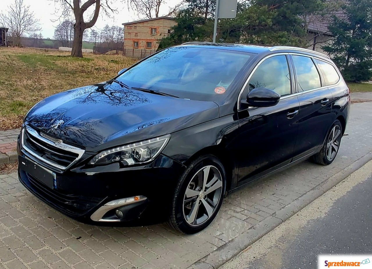 Peugeot 308 2016