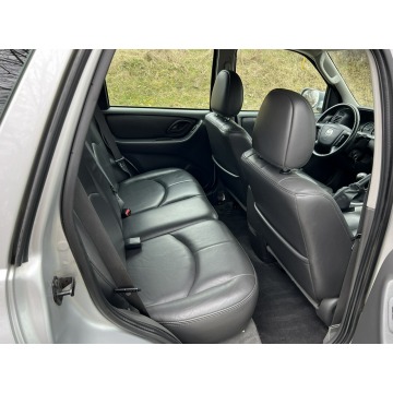 Mazda Tribute  SUV 2004,  2.3 benzyna - Na sprzedaż za 15 998 zł - Gostyń - zdjęcie 8