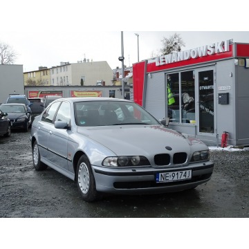 BMW 520 - 2.0 Benzyna Moc 150KM