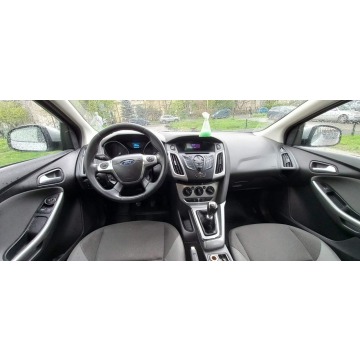 Ford Focus  Hatchback 2011,  1.6 diesel - Na sprzedaż za 19 900 zł - Warszawa - zdjęcie 7