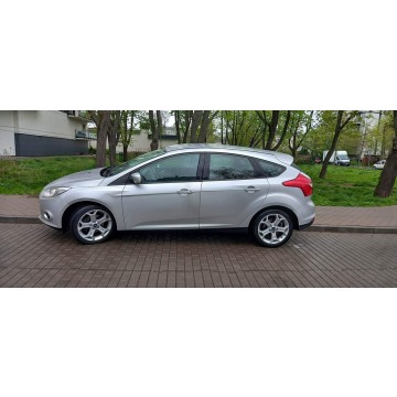 Ford Focus  Hatchback 2011,  1.6 diesel - Na sprzedaż za 19 900 zł - Warszawa - zdjęcie 5