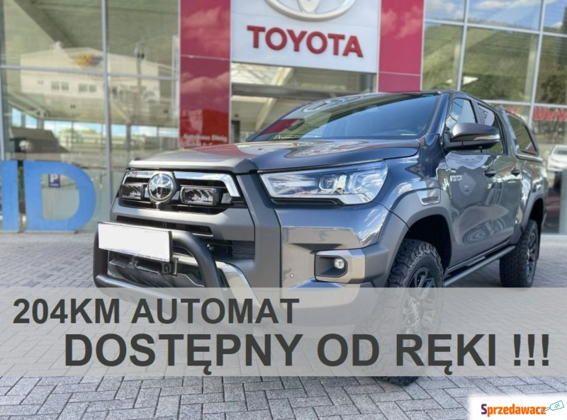 Toyota Hilux  SUV 2022,  2.8 diesel - Na sprzedaż za 188 000 zł - Szczecinek