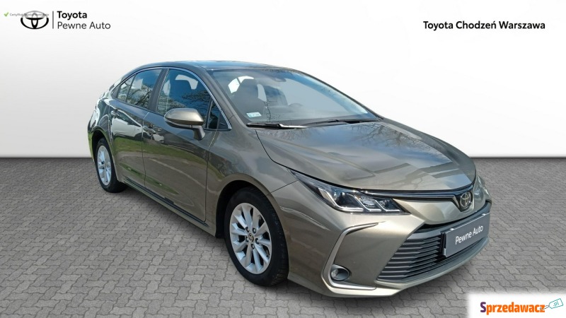 Toyota Corolla  Sedan/Limuzyna 2021,  1.5 benzyna - Na sprzedaż za 89 900 zł - Warszawa