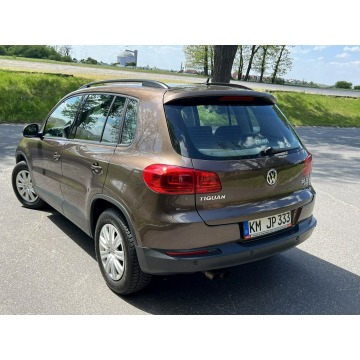 Volkswagen Tiguan  SUV 2011,  2.0 diesel - Na sprzedaż za 48 998 zł - Gostyń - zdjęcie 4
