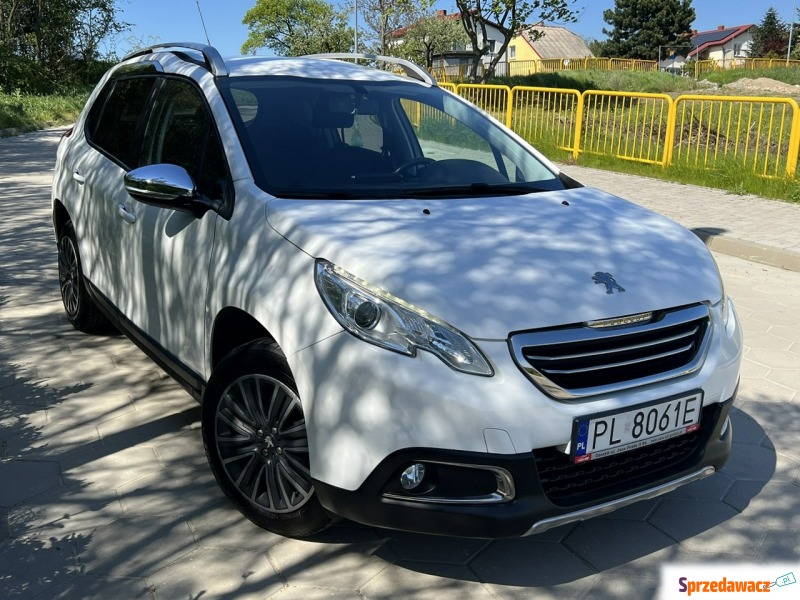 Peugeot 2008  SUV 2015,  1.2 benzyna - Na sprzedaż za 38 999 zł - Gostyń