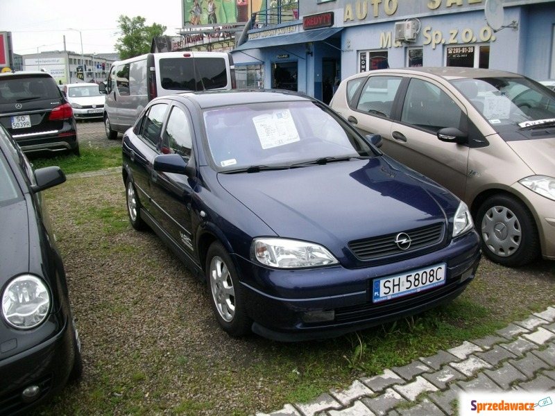 Opel Astra  Hatchback 2001,  1.6 benzyna - Na sprzedaż za 4 900,00 zł - Katowice