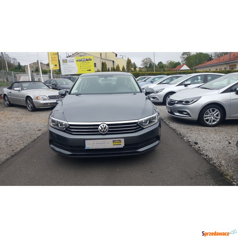 Volkswagen Passat  Sedan/Limuzyna 2017,  1.4 benzyna - Na sprzedaż za 58 900 zł - Częstochowa
