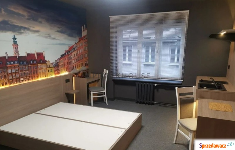 Mieszkanie  4 pokojowe Warszawa - Śródmieście,   105 m2 - Sprzedam
