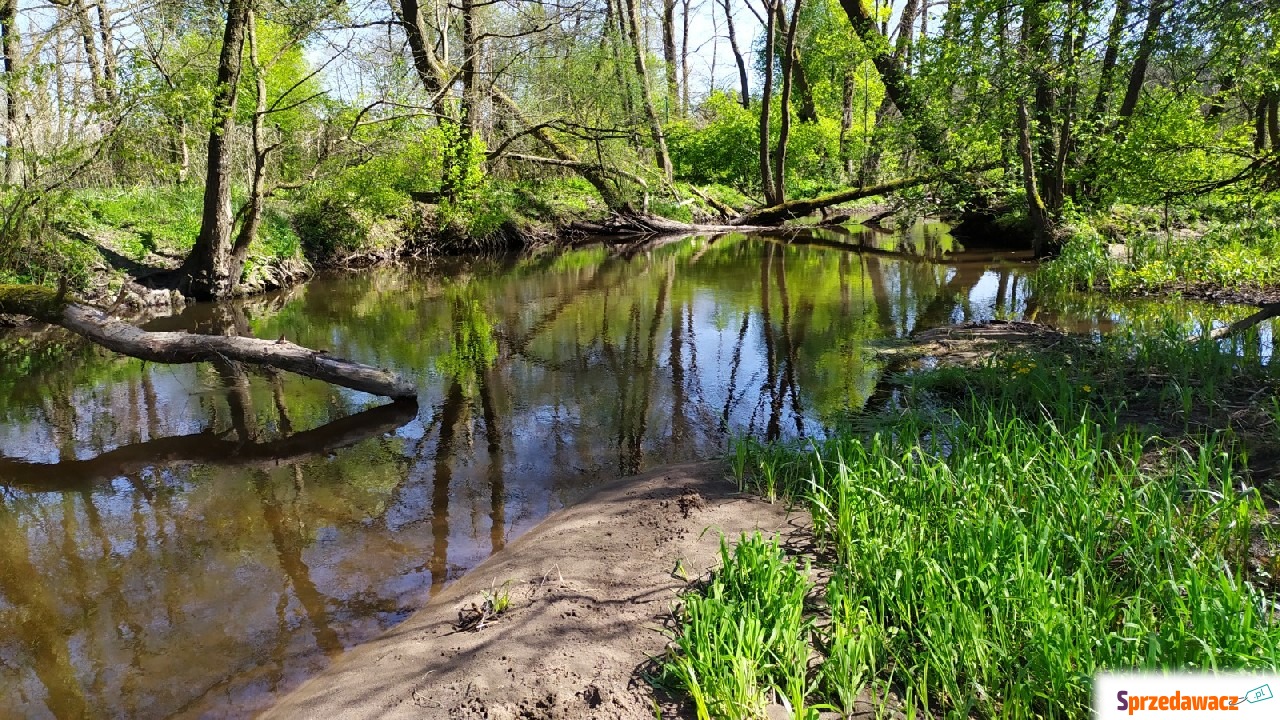 Sprzedam działkę nad rzeką