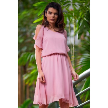 Zwiewna szyfonowa sukienka z rozcięciami na rękawach - różowa