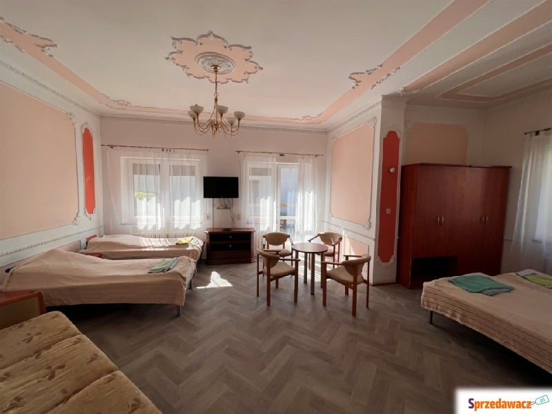 Wynajmę dom Szczecin, Gumieńce -  wolnostojący dwupiętrowy,  pow.  250 m2,  działka:   300 m2