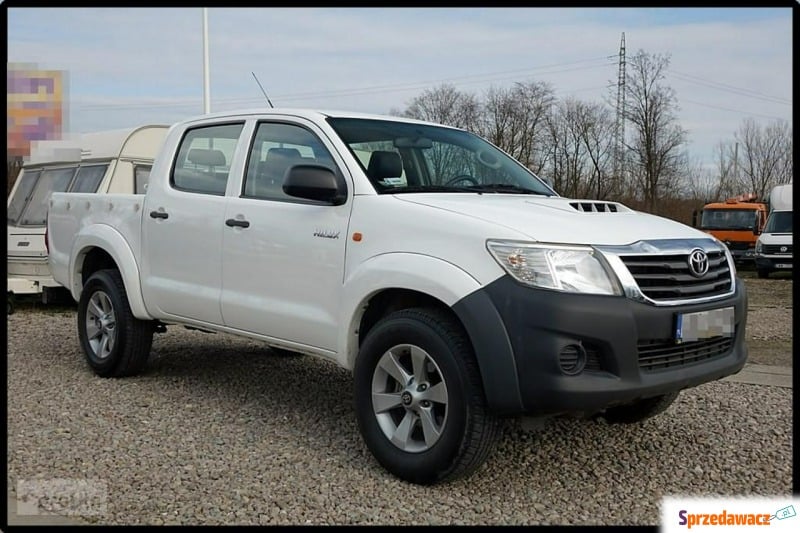 Toyota Hilux 2015,  2.5 diesel - Na sprzedaż za 69 900 zł - Nowy Sącz