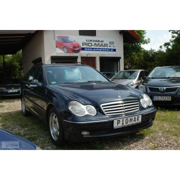 Mercedes - Benz C-klasa 2005,  1.8 benzyna - Na sprzedaż za 14 900 zł - Słupsk - zdjęcie 2