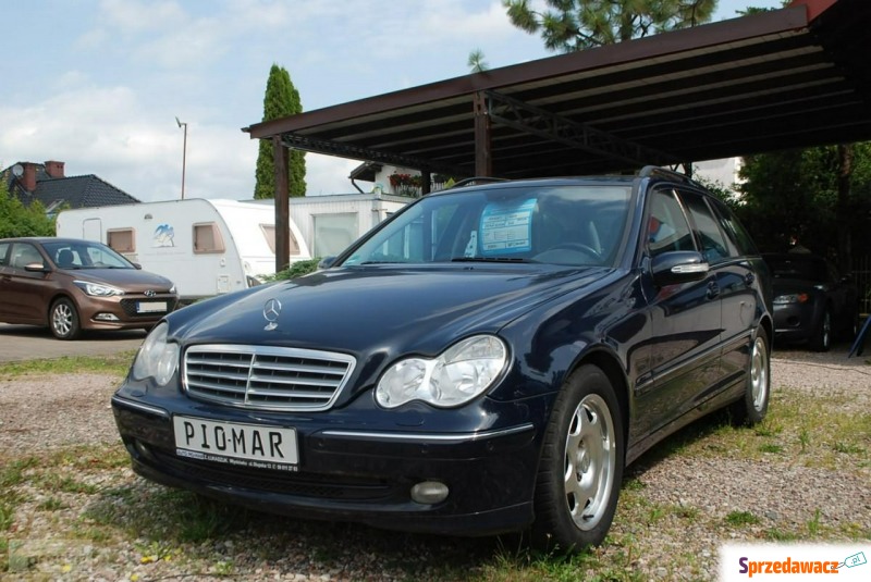 Mercedes - Benz C-klasa 2005,  1.8 benzyna - Na sprzedaż za 19 900 zł - Słupsk
