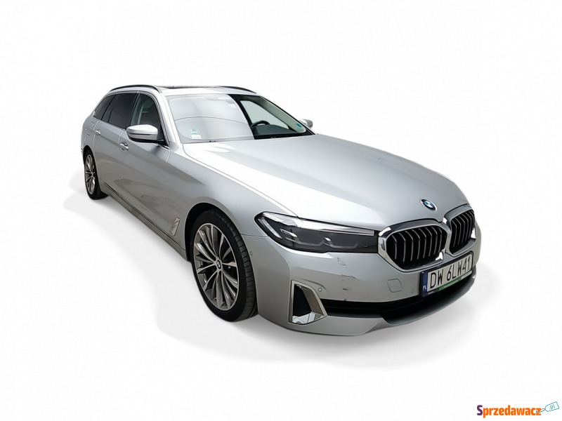 BMW Seria 5 2021,  3.0 diesel - Na sprzedaż za 215 250 zł - Komorniki