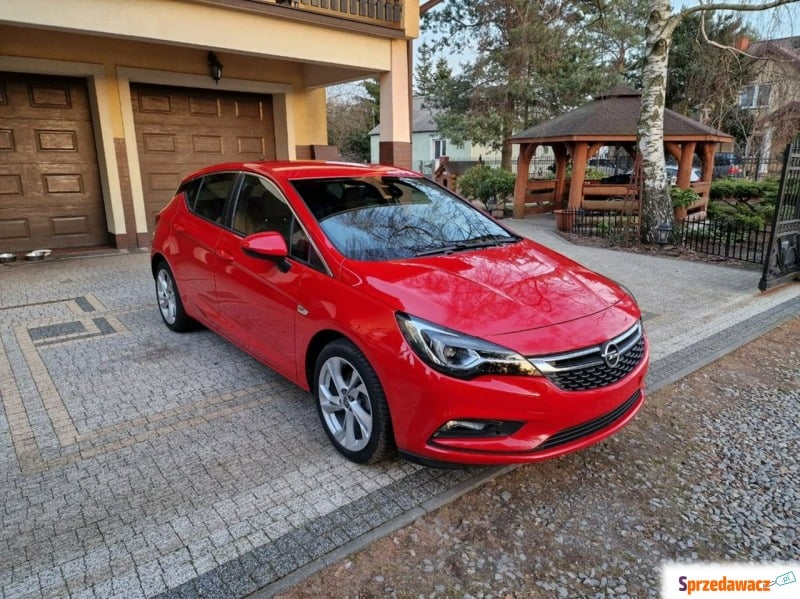 Opel Astra  Liftback 2016,  1.4 benzyna - Na sprzedaż za 53 500 zł - Pilawa
