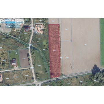 Sprzedam grunt rolny (klasa RIIIb, RIVa) w postaci działki w kształcie prostokąta o pow. 6400 m2 wra