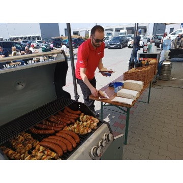 Grill gazowy Węglowy wynajem stoły krzesła - Wypożyczalnie - Kraków - zdjęcie 4