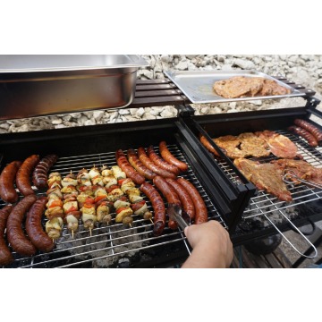 Grill gazowy Węglowy wynajem stoły krzesła - Wypożyczalnie - Kraków - zdjęcie 3