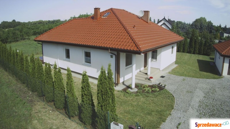 Sprzedam dom Poznań -  jednopiętrowy,  pow.  120 m2,  działka:   0 m2