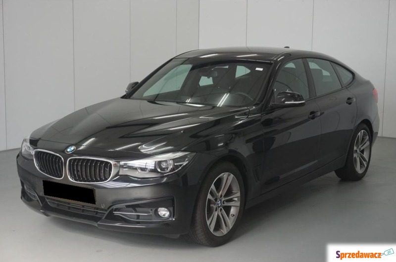 BMW Seria 3  Hatchback 2018,  0.1 diesel - Na sprzedaż za 82 190 zł - Nisko