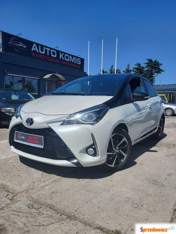 Toyota Yaris 2019,  1.5 benzyna - Na sprzedaż za 54 800 zł - Częstochowa