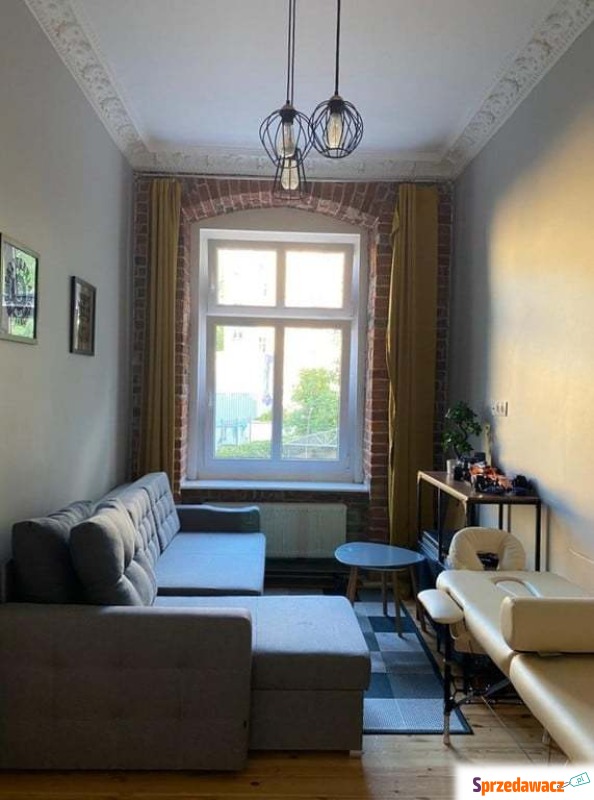 Mieszkanie dwupokojowe Wrocław - Śródmieście,   33 m2, pierwsze piętro - Sprzedam