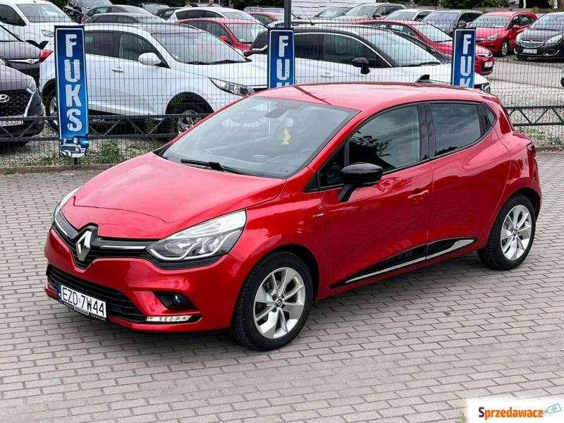 Renault Clio  Hatchback 2017,  1.2 benzyna - Na sprzedaż za 43 000 zł - Zduńska Wola