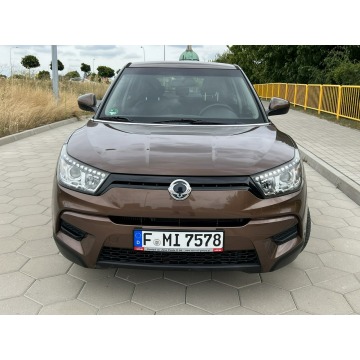 SsangYong Tivoli  SUV 2016,  1.6 diesel - Na sprzedaż za 41 999 zł - Gostyń - zdjęcie 2