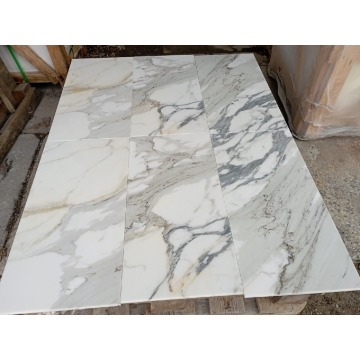 Płytki Marmurowe ONYX GOLD 61x30,5x1 cm polerowane