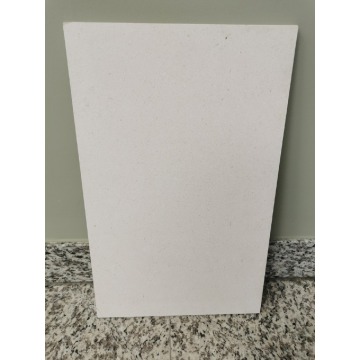 Płytki marmurowe Perla Beige pasy 1 cm matowe