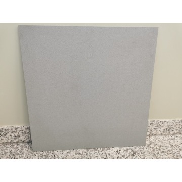 Konglomerat kwarcowy Gris Serena 60x60x1,2 szczotka