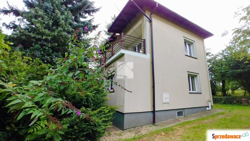Sprzedam dom Przemyśl - ,  pow.  151 m2,  działka:   988 m2