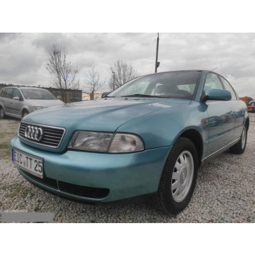 Audi A4  Sedan/Limuzyna 2001,  1.8 benzyna - Na sprzedaż za 2 500,00 zł - Toruń - zdjęcie 2