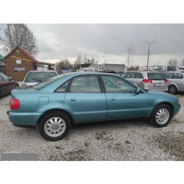 Audi A4  Sedan/Limuzyna 2001,  1.8 benzyna - Na sprzedaż za 2 500,00 zł - Toruń - zdjęcie 3