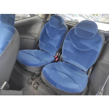 Citroen C2  Hatchback 2004,  1.4 benzyna - Na sprzedaż za 3 800,00 zł - Toruń - zdjęcie 4