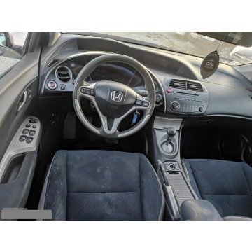 Honda Civic  Hatchback 2010,  1.8 benzyna - Na sprzedaż za 11 900 zł - Toruń - zdjęcie 6
