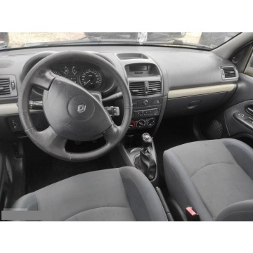 Renault Clio  Hatchback 2003,  1.1 benzyna - Na sprzedaż za 3 500,00 zł - Toruń - zdjęcie 7